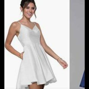 White fancy short dress size 16 regular